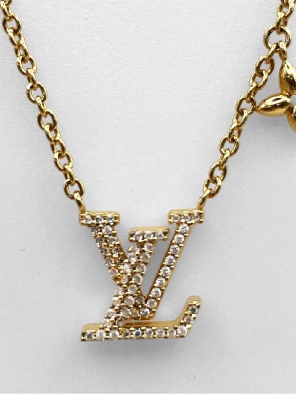 Louis Vuitton Gold-Tone LV Initial Necklace with Fleur Charm - Picture 2 of 8